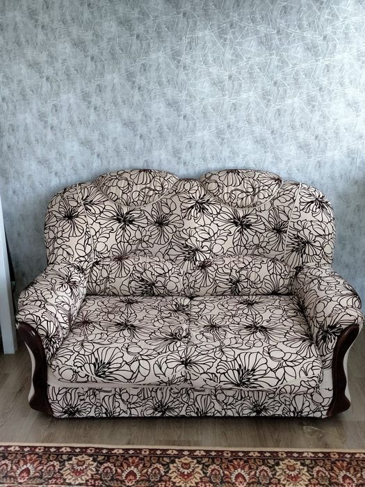 Продам мягкий уголок