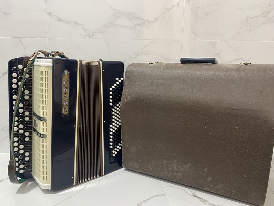 Баян сатылады жақсы жағдайда (новый)