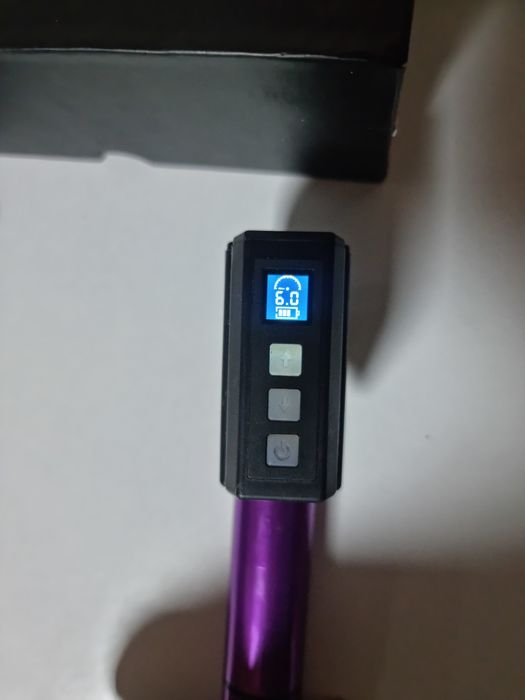 Mașina de tatuat tip PEN cu baterie