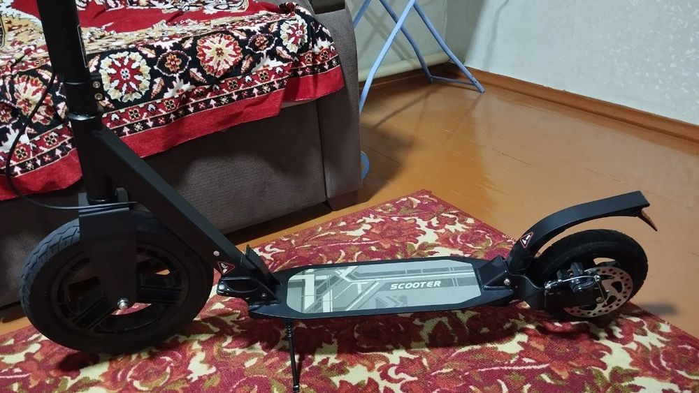 Самокат продам,электр емас.