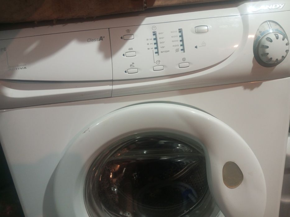 Продам стиральную машину