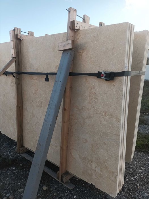 Гранит, мрамор и варовик