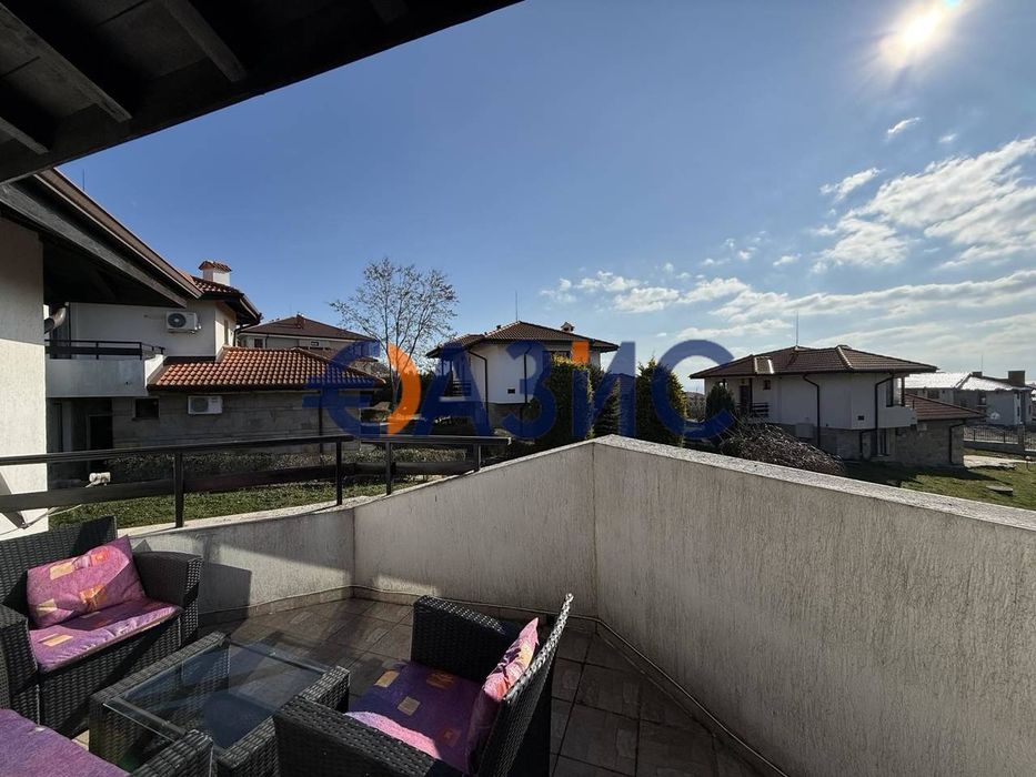 Продава се Двустаен апартамент в с. Кошарица, Област Бургас - 86 кв.м за 1082 €/кв.м - Снимка #9