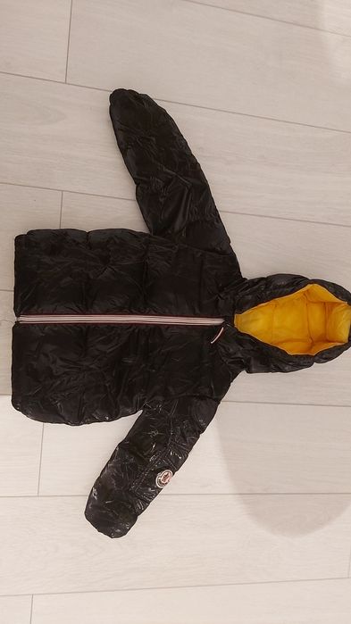 Продам детские вещи