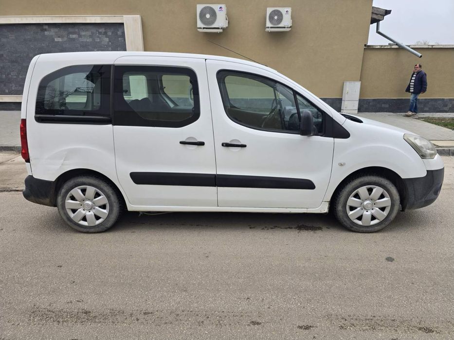 Citroen Berlingo 1.6 бензин 66 kW 2009 на части