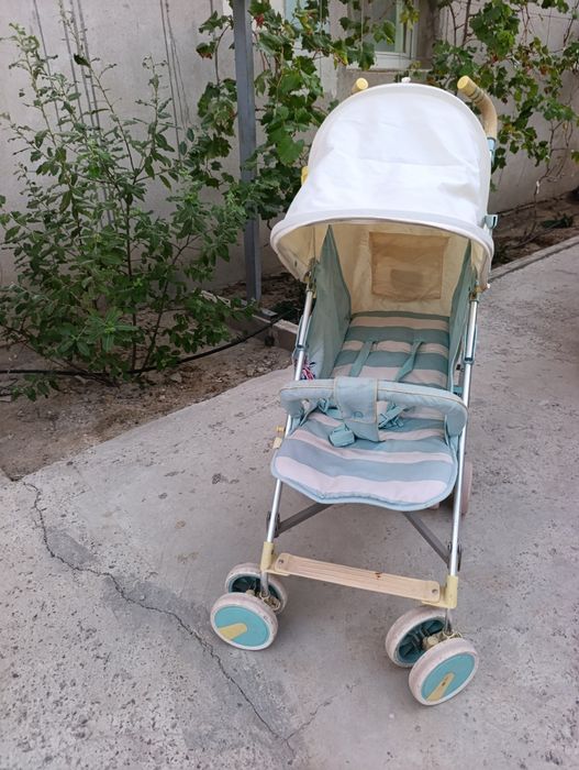 Продается коляска летняя