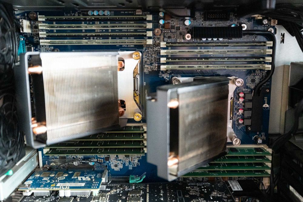 Stație grafică - HP Z840 Workstation V4 – Video Editing / 3D / CAD