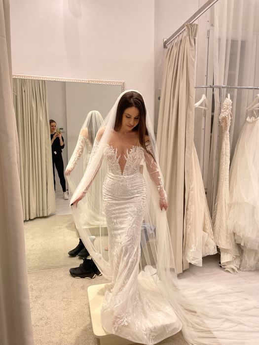 Rochie mireasa sirena cu trena detasabila