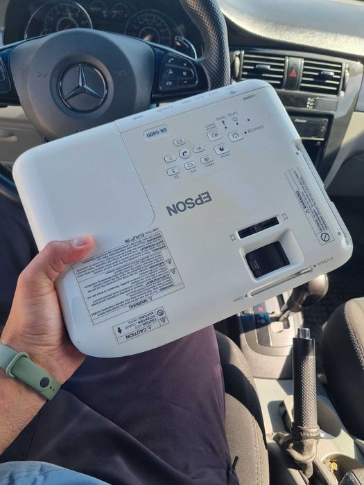 Проектор Epson Full HD