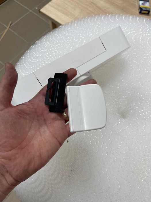 Mâner fereastra inteligent ABUS WINTECTO One Window Drive, uși de balcon și de terasă, cu funcție de alarmă, instalare ușoară fără găurire