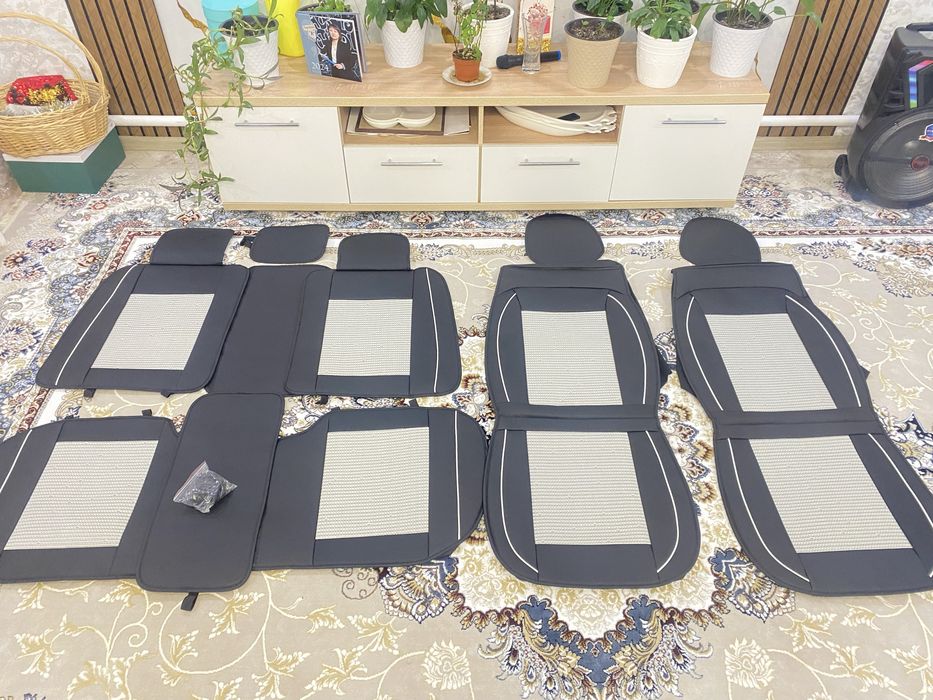 Чехол на машину универсальный