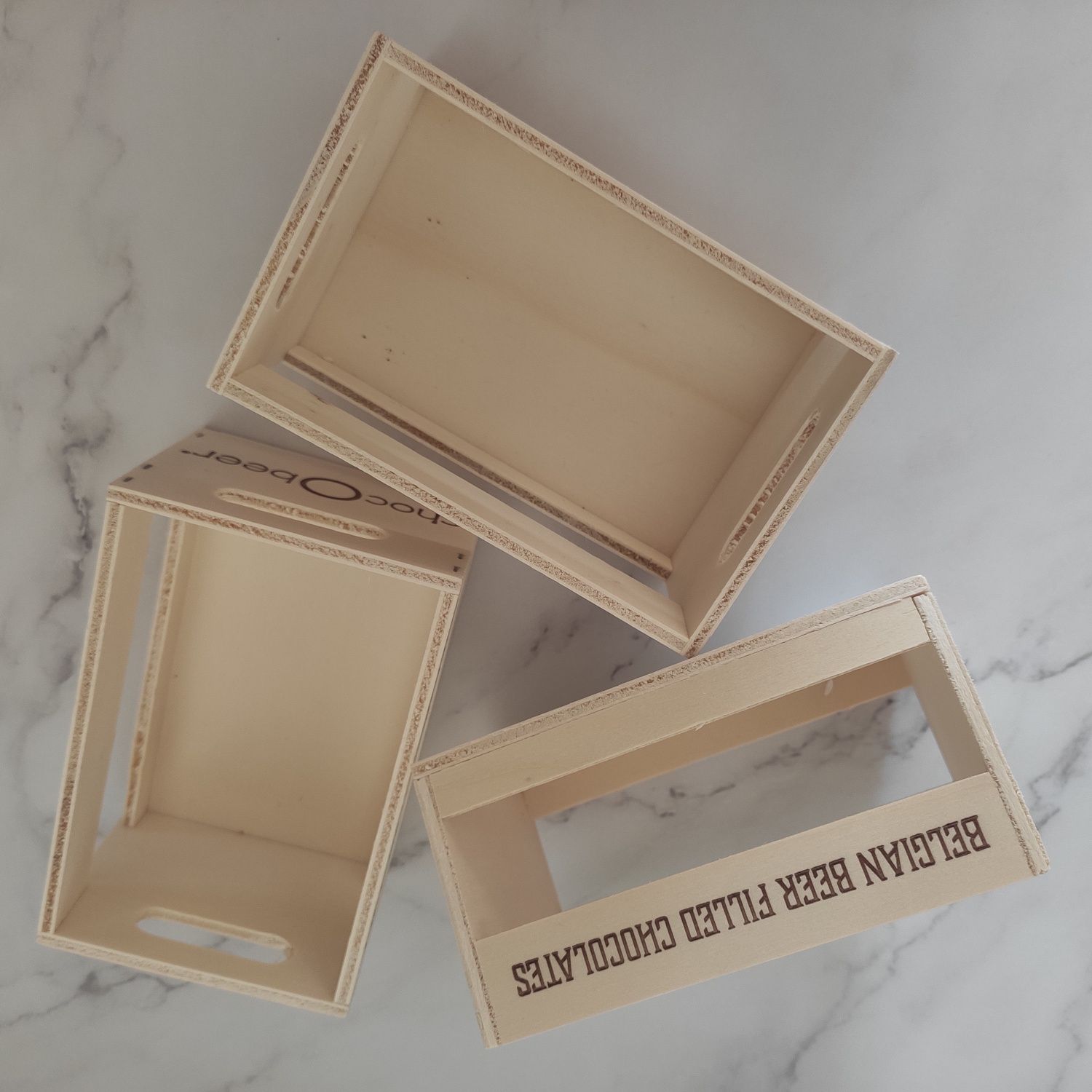 Подарки и подарочные наборы - деревянная коробка