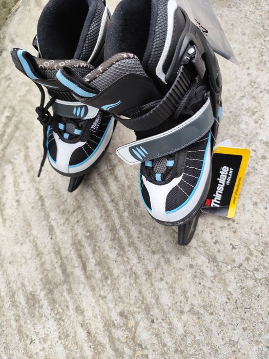 Patine noi cu eticheta