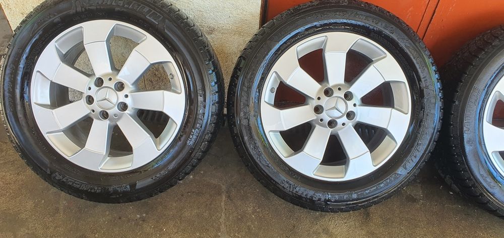 Джанти и Гуми 4бр 5х112 18 цола Оригинални  ML