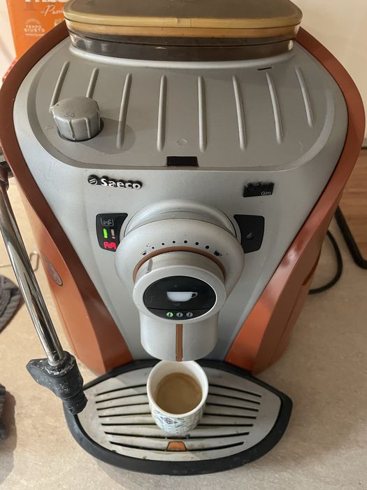 Автоматична кафемашина Saeco Odea Giro