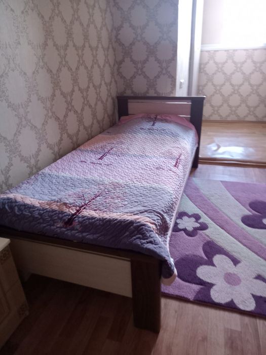 Две односпальные кровати