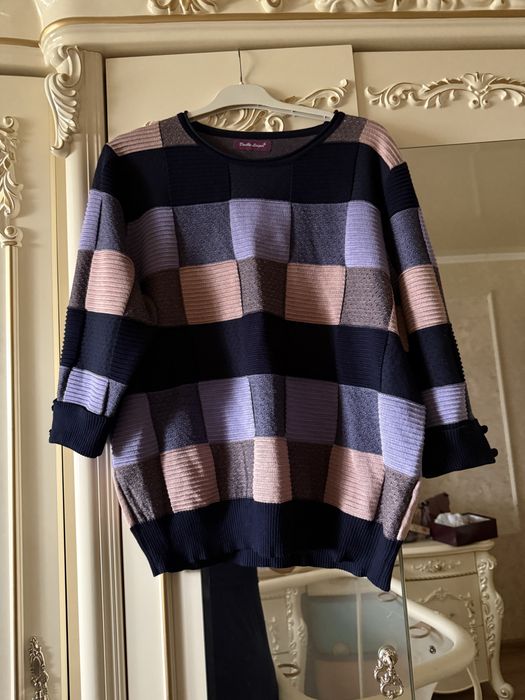 Женская одежда, платья, рубашки, кофты