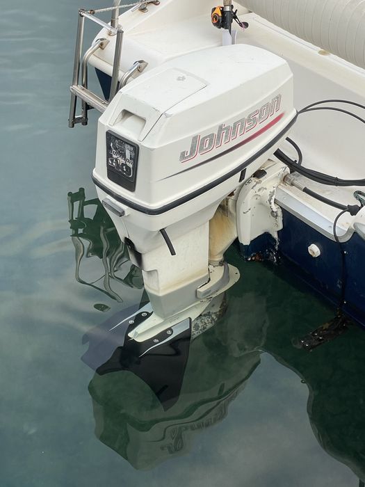 Извънбордов двигател Johnson 40