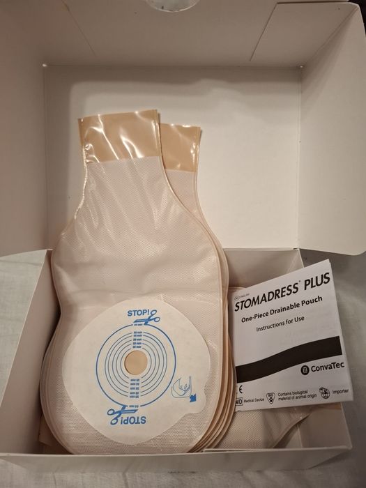 Sistem stoma, pungi colostoma cu adeziv