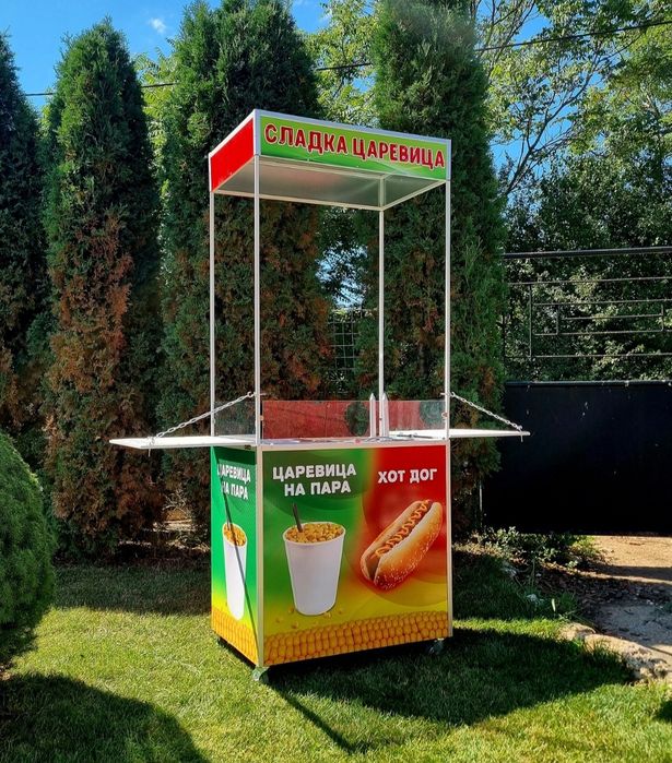 Количка за царевица на пара и хот-дог