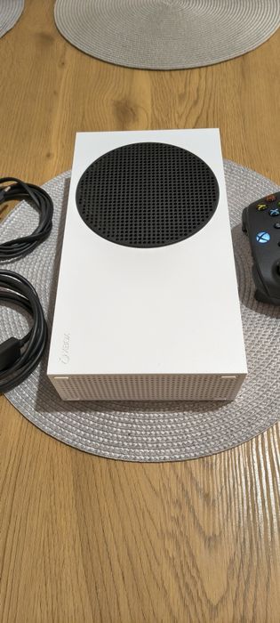 Xbox Series S / 512 GB