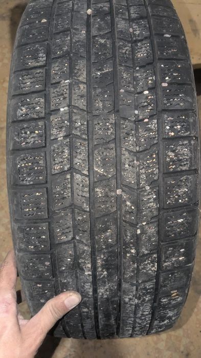 Продам зимние шины