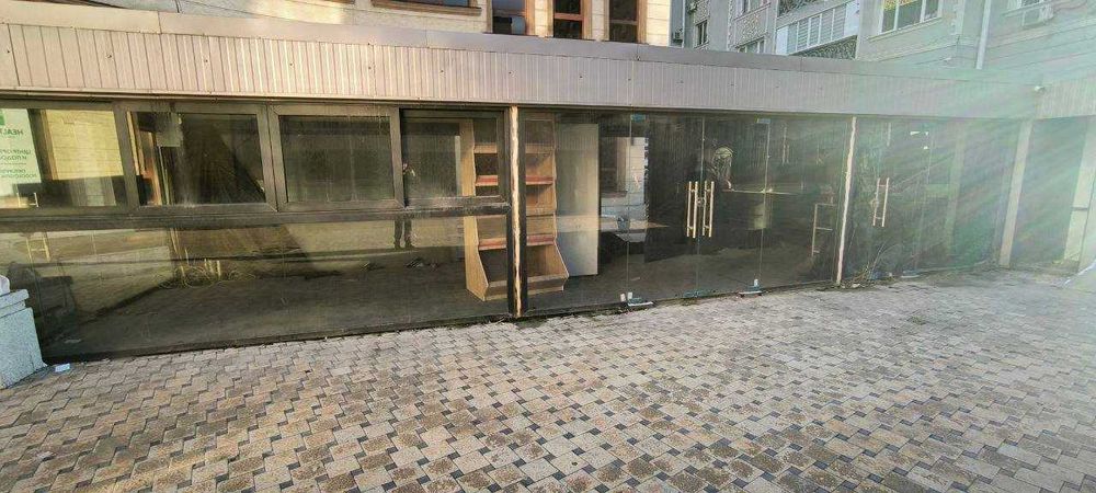 Улица Паркентская . Сдам в аренду 3 киоска 50 кв.м под бизнес