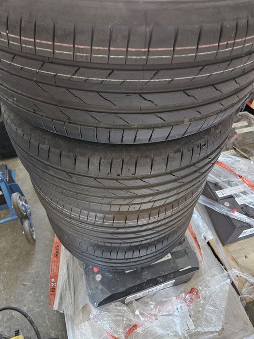 Anvelope vara Hankook VENTUS 2025 235/55 r18
