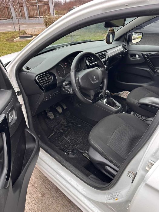 Peugeot 301 1.2 benzina + gpl