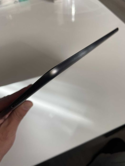 iPad 8th gen 128GB