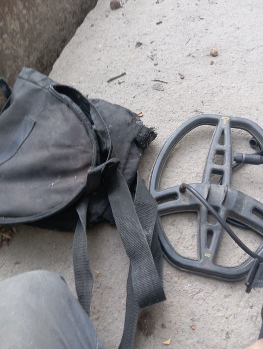 Продам металлоискатель