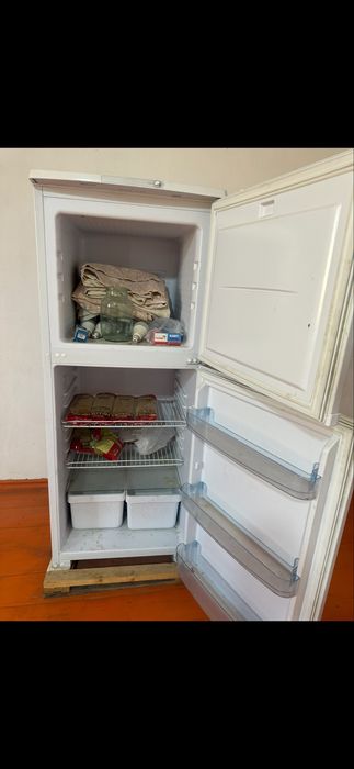 Бу холодильник Бирюса 153 белый