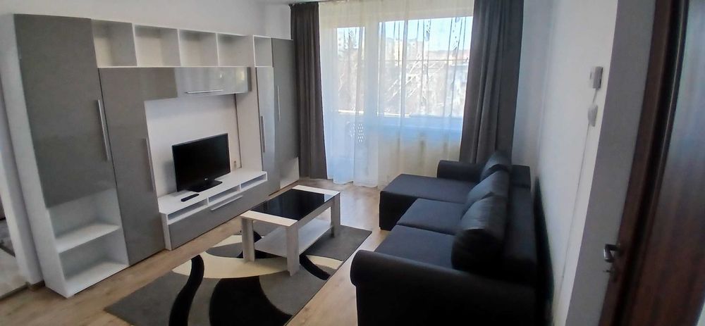 Inchiriere apartament doua camere