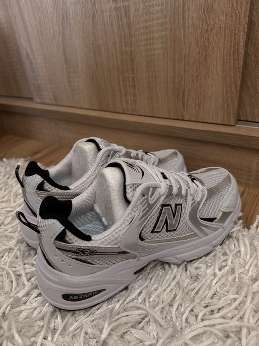 new balance 37 white black