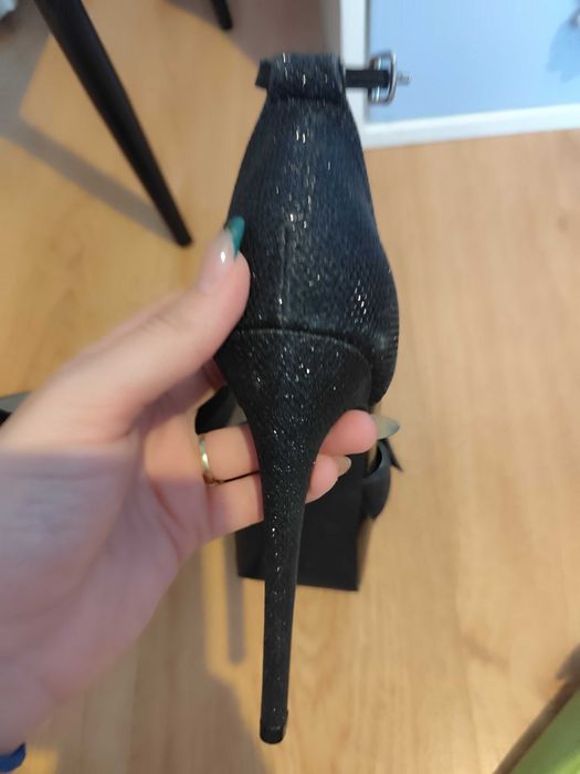 Официални сандали на висок ток