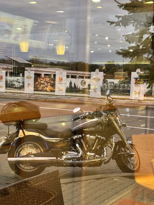 Yamaha xv 1900 midnight star stratoliner