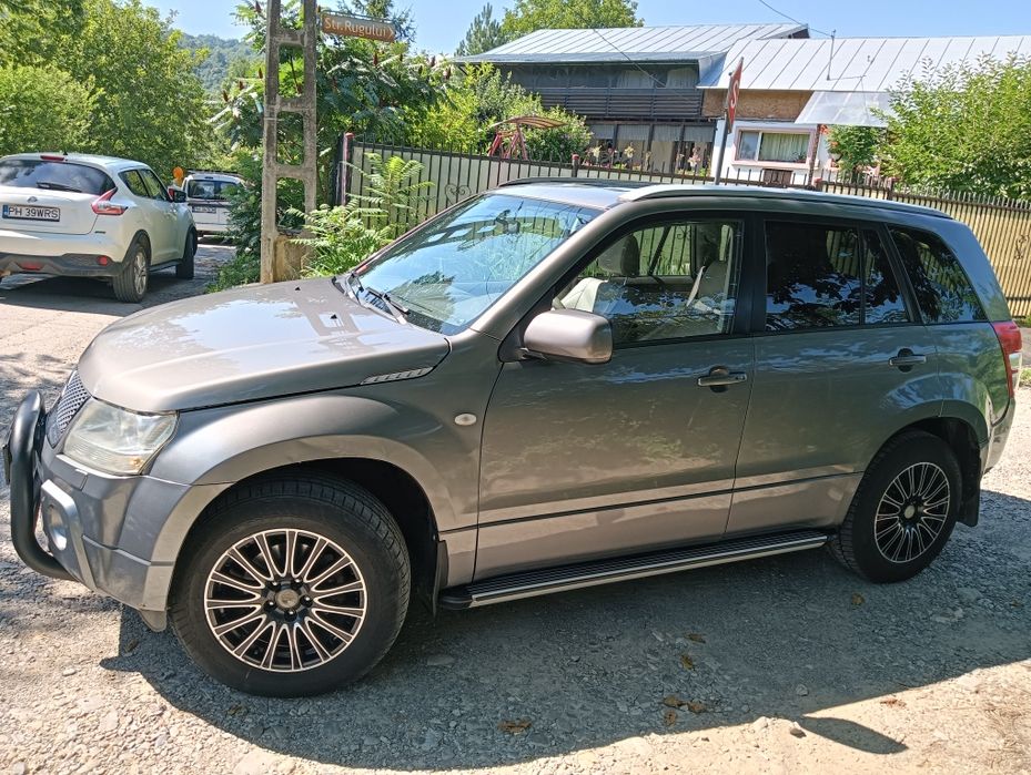 Vând Suzuki grand Vitara
