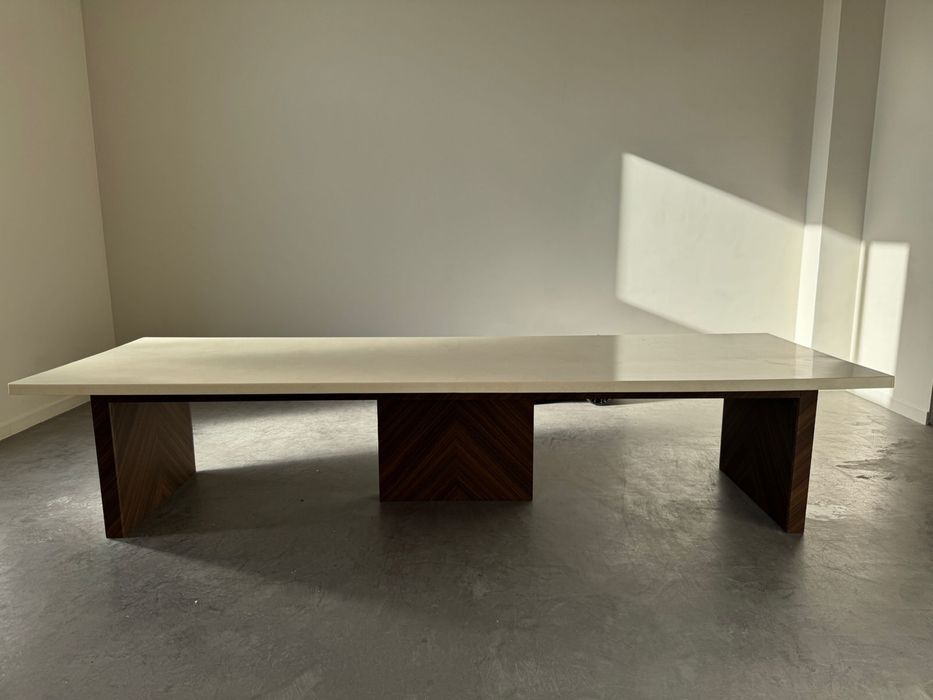 Продам мраморные столы