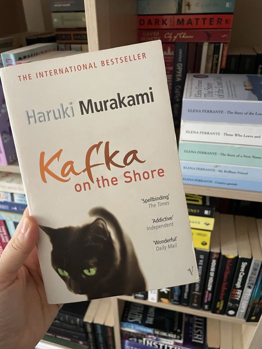 Още книги на английски