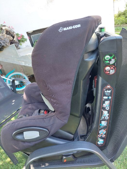 Maxi cosi axiss black
