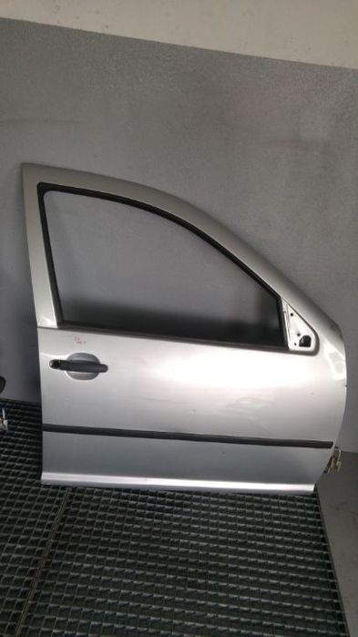 usa dreapta fata vw golf 4