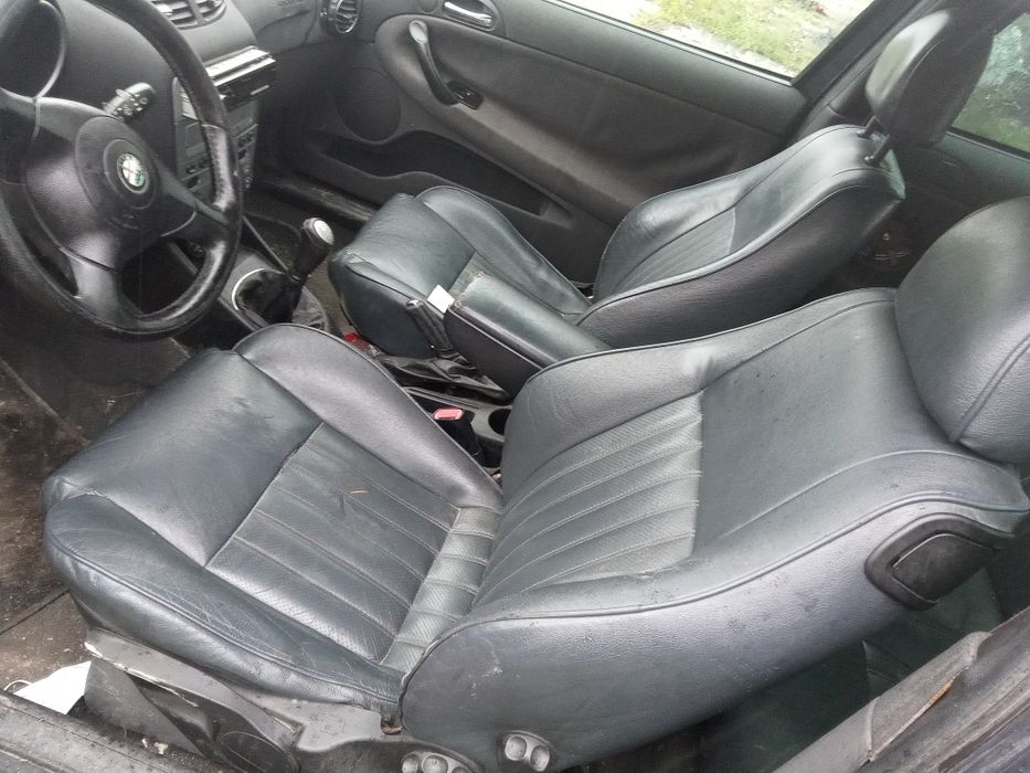 Alfa Romeo 147 1.6 16v spark 105кс на части!