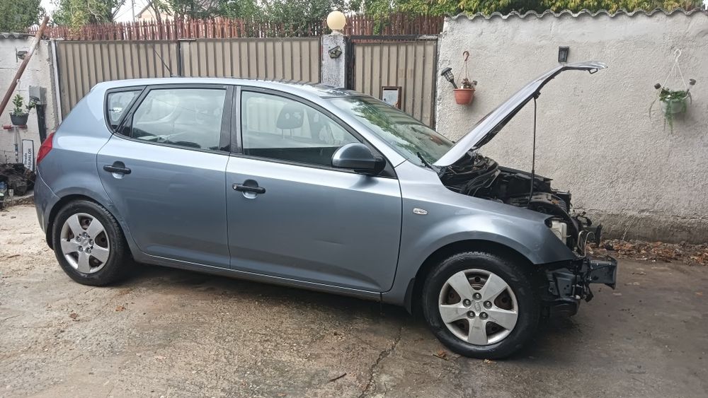 Kia ceed Avariata preț 650 euro