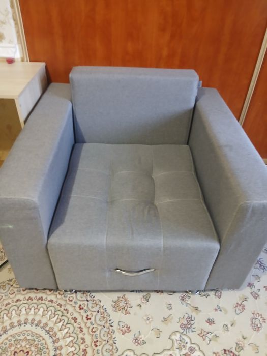 Продам кресло диван есть доставка