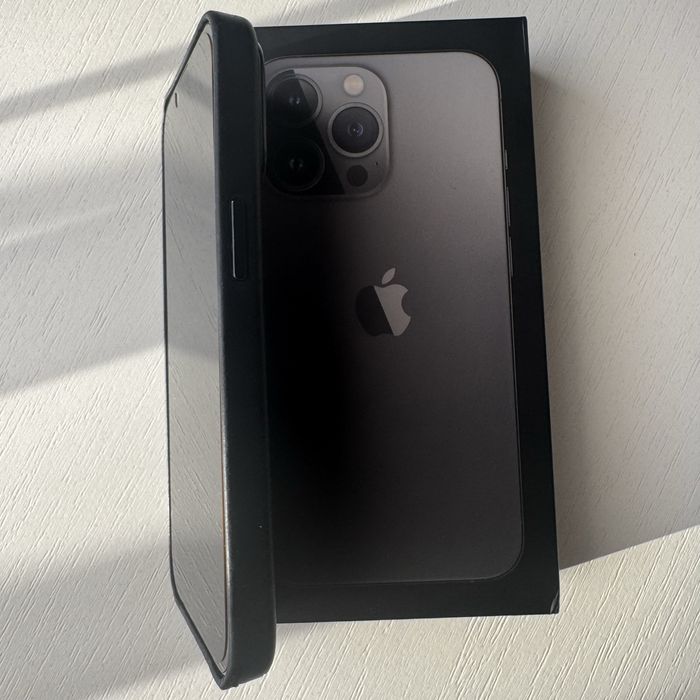 Vand iPhone 13 PRO, 256 GB