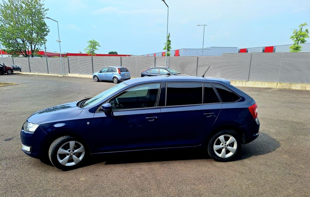 SKODA Rapid 2015 — imagine 2