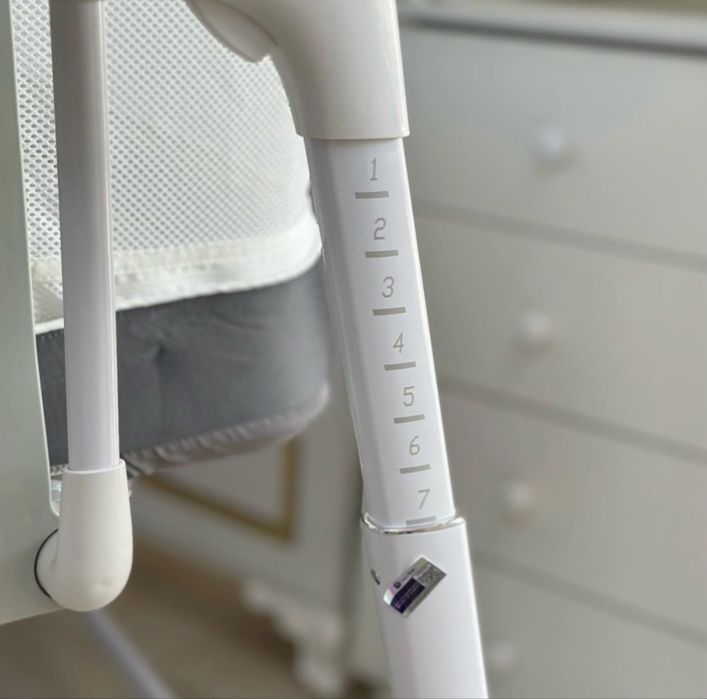 Манеж б/у в отличном состоянии