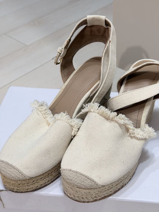 Босоножки H&M летние