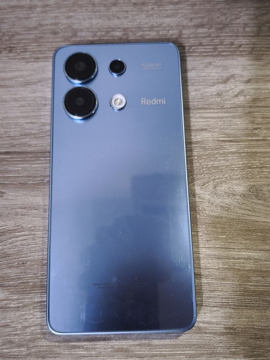 Продавам Redmi Note 13  - 8/256