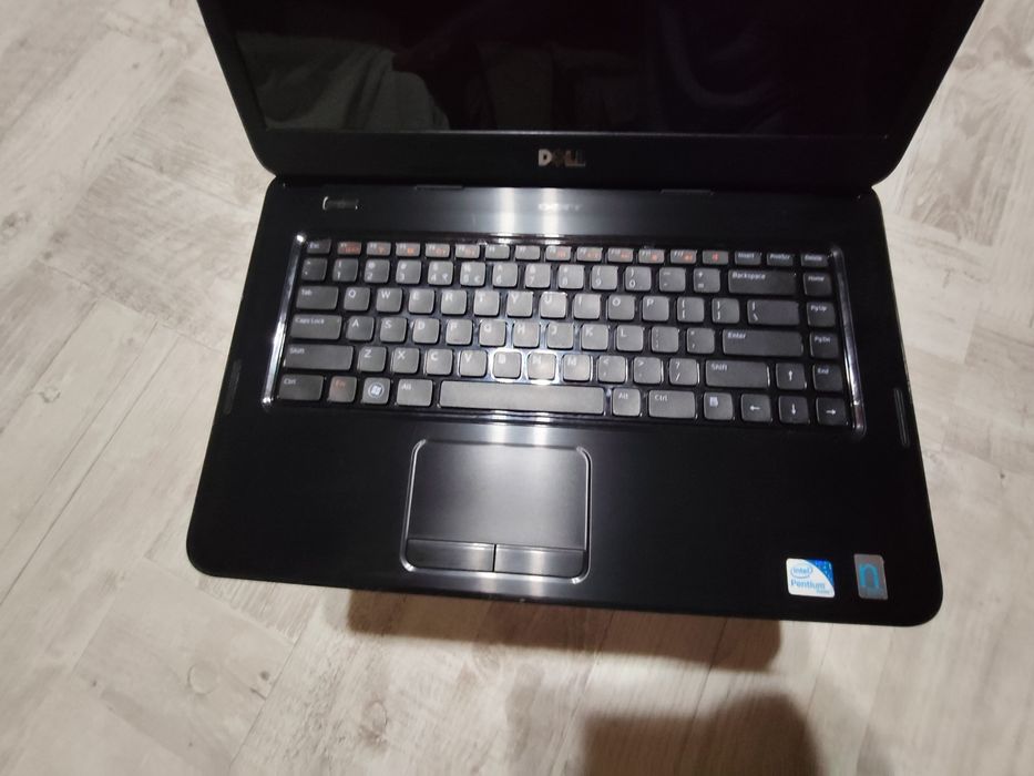 Laptop dell inspiron n5040 , citiți descriere va rog frumos!!!